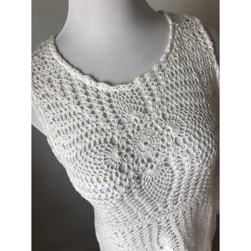 Crochet Cover-Up - Picture 4 of 4